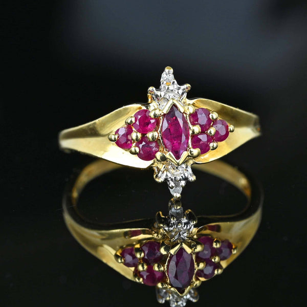 Vintage Diamond and Ruby Marquise Ring in Gold - Boylerpf