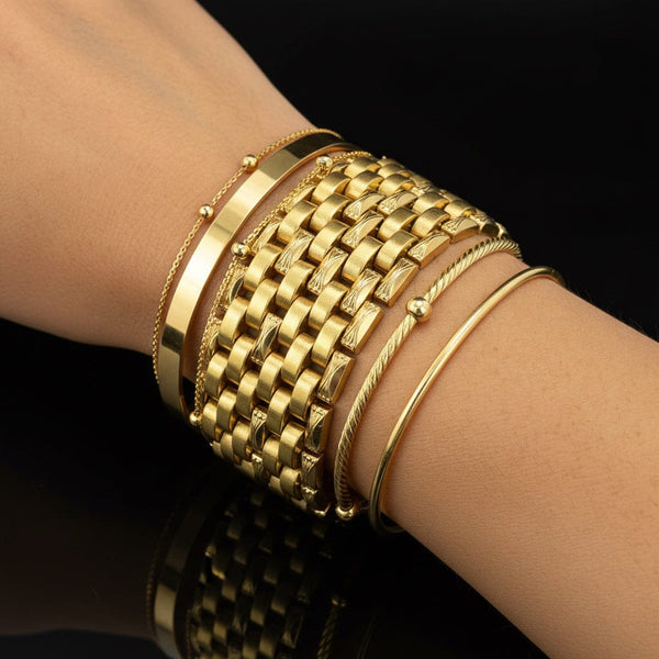 Retro 18K Gold Wide Panther Tank Link Bracelet, 74.8 Grams - Boylerpf