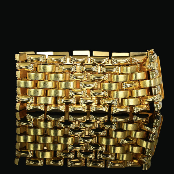 Retro 18K Gold Wide Panther Tank Link Bracelet, 74.8 Grams - Boylerpf