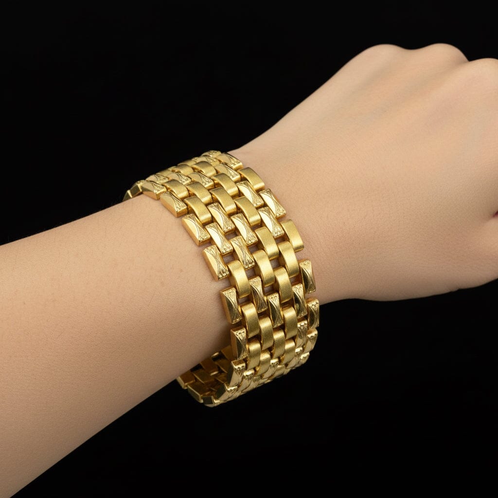 Retro 18K gold wide panther tank link bracelet worn on the wrist