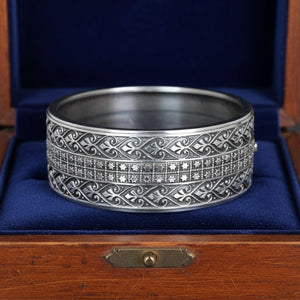 Antique Victorian Sterling Silver Engraved Bangle, 1885 - Boylerpf