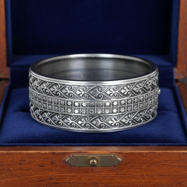 Antique Victorian Sterling Silver Engraved Bangle, 1885 - Boylerpf