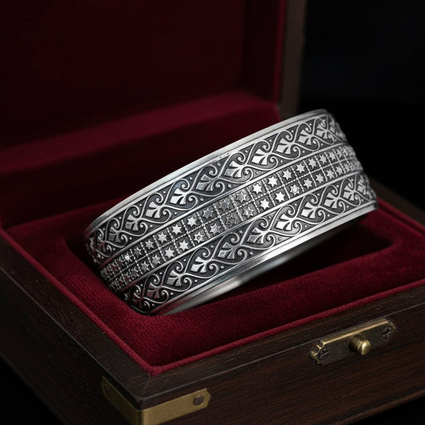 Antique Victorian Sterling Silver Engraved Bangle, 1885 - Boylerpf