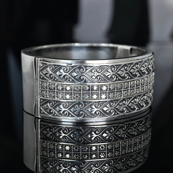 Antique Victorian Sterling Silver Engraved Bangle, 1885 - Boylerpf