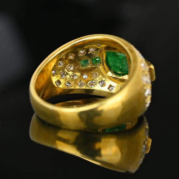 Diamond Cluster Columbian Emerald Dome Ring in 18K Gold - Boylerpf