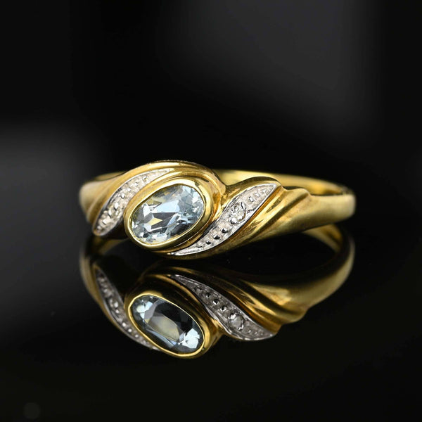 Vintage Diamond Diagonal Oval Aquamarine Ring in Gold - Boylerpf