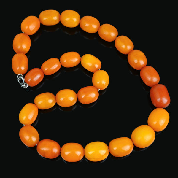 Art Deco Baltic Butterscotch Egg Yolk Amber Bead Necklace