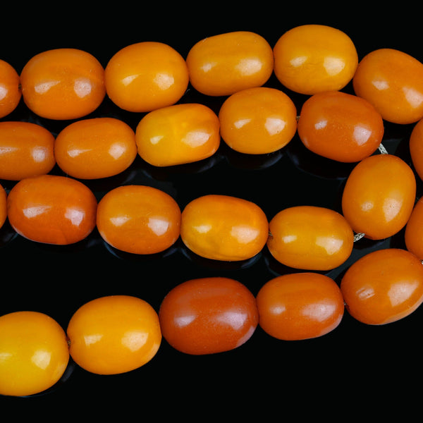 Art Deco Baltic Butterscotch Egg Yolk Amber Bead Necklace