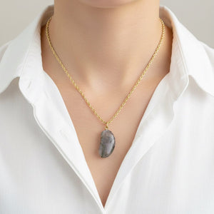 Vintage 9K Gold Scottish Moss Agate Bean Charm Pendant - Boylerpf