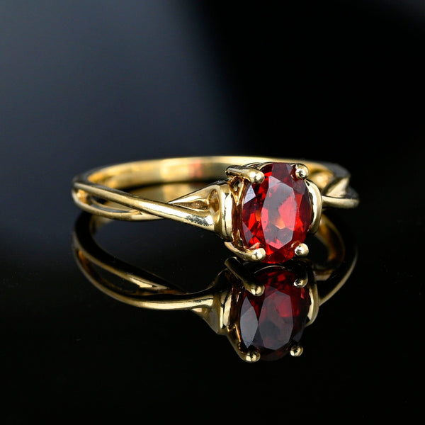 Vintage 10K Gold Garnet Solitaire Ring - Boylerpf