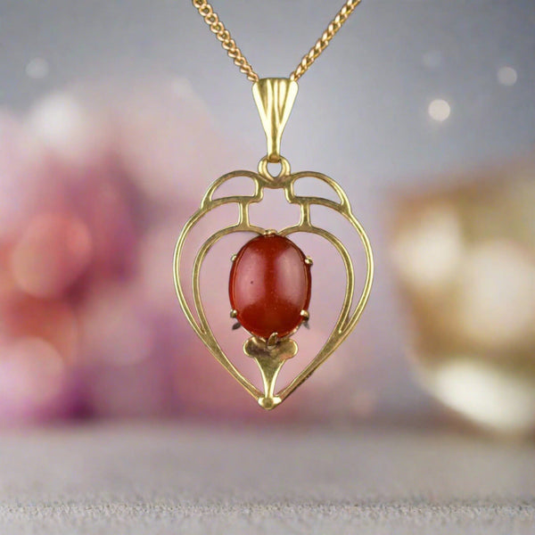 Vintage Art Deco Gold Carnelian Cabochon Pendant Necklace - Boylerpf