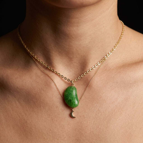 Vintage Natural Emerald 9K Gold Lucky Bean Necklace