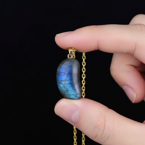 Vintage Gold Labradorite Lucky Bean Charm Necklace - Boylerpf