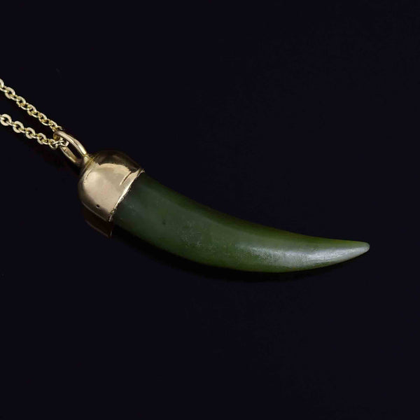 Vintage 9K Gold Carved Jade Sabre Tooth Pendant Necklace - Boylerpf
