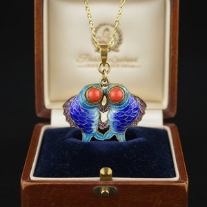 Vintage Gold Gilt Coral Enamel Kissing Fish Pendant Necklace - Boylerpf