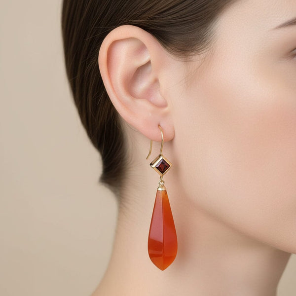 Vintage 10K Gold Garnet Carnelian Drop Earrings