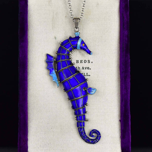 Vintage Articulated Enamel Seahorse Pendant Necklace - Boylerpf