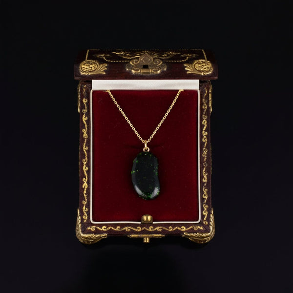 Vintage 9K Gold Green Goldstone Lucky Bean Charm Necklace