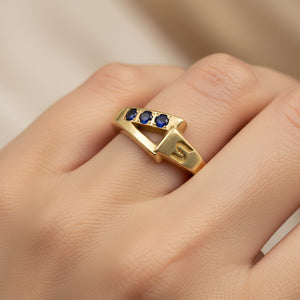 Vintage 14K Gold S Monogram Blue Sapphire Ring - Boylerpf