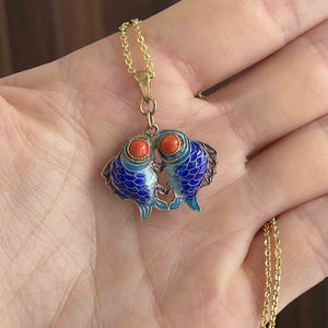 Vintage Gold Gilt Coral Enamel Kissing Fish Pendant Necklace - Boylerpf