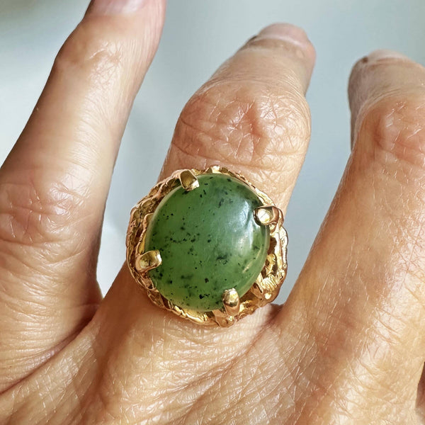 Vintage Heavy 18K Gold Brutalist Jade Ring - Boylerpf