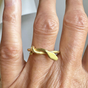 Superb Handmade 18K Gold Snake Ring Band, One of a Kind - Boylerpf