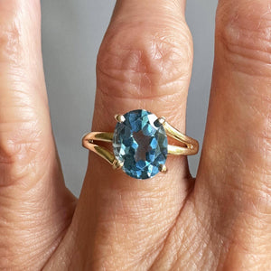 Vintage MidCentury 14K Gold Oval Blue Topaz Ring - Boylerpf