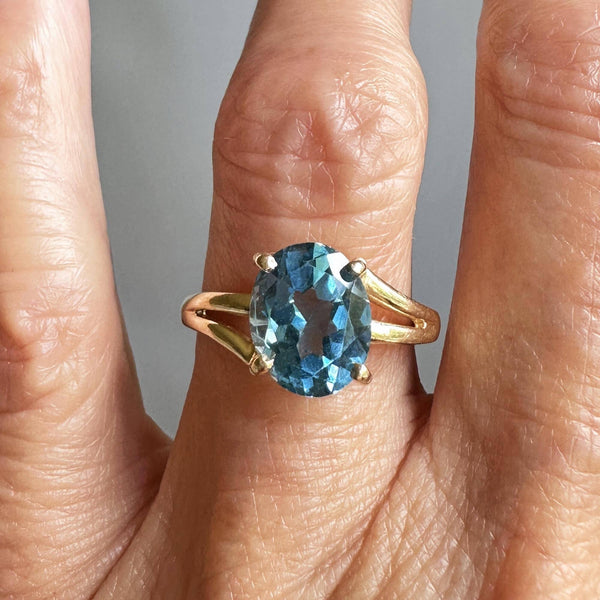 Vintage MidCentury 14K Gold Oval Blue Topaz Ring - Boylerpf