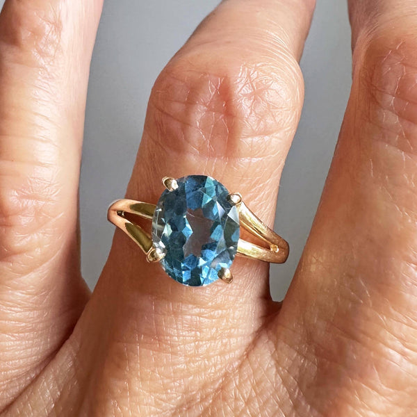 Vintage MidCentury 14K Gold Oval Blue Topaz Ring - Boylerpf