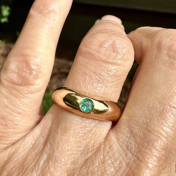 Vintage Wide 18K Gold Chevron Emerald Ring Band - Boylerpf