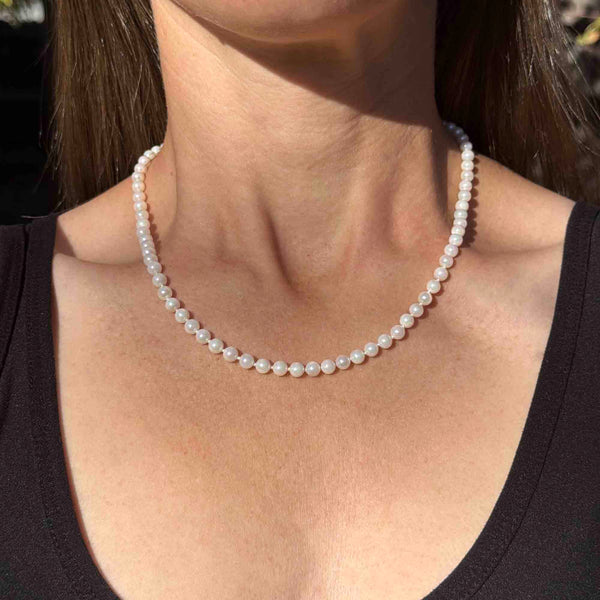 Vintage 18 Inch 14K Gold White Pearl Strand Necklace - Boylerpf