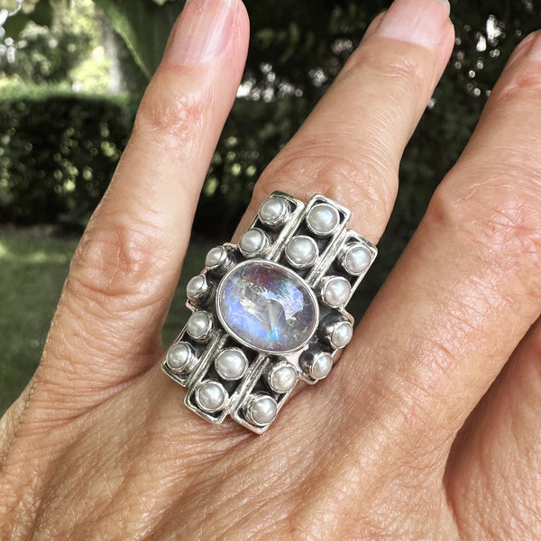 Vintage Statement Silver Pearl Moonstone Cabochon Ring - Boylerpf