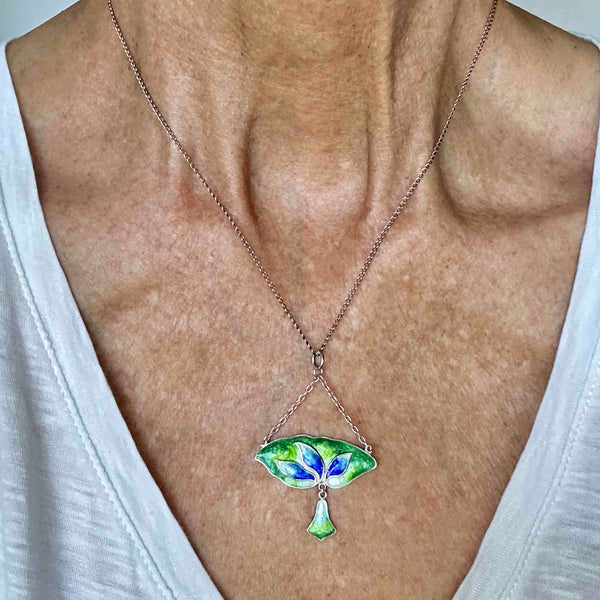 Art Nouveau Silver Leaf Enamel Pendant Necklace - Boylerpf