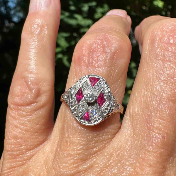 Art Deco Platinum & 18K Gold Ruby Diamond Ring - Boylerpf