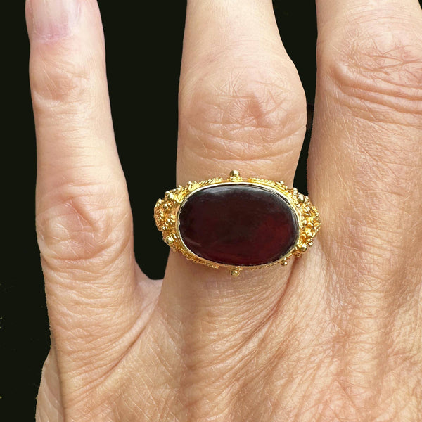 Etruscan 18K Gold East West Carnelian Signet Ring, Hammered Band - Boylerpf