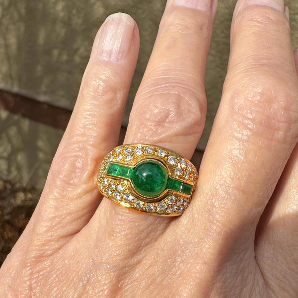 Diamond Cluster Columbian Emerald Dome Ring in 18K Gold - Boylerpf