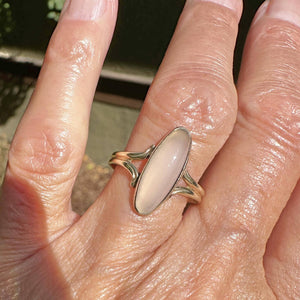 Fine Vintage 10K Gold Moonstone Oval Cabochon Ring - Boylerpf