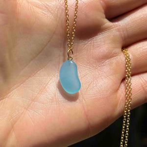 Vintage 9K Gold Blue Chalcedony Lucky Bean Charm Necklace - Boylerpf