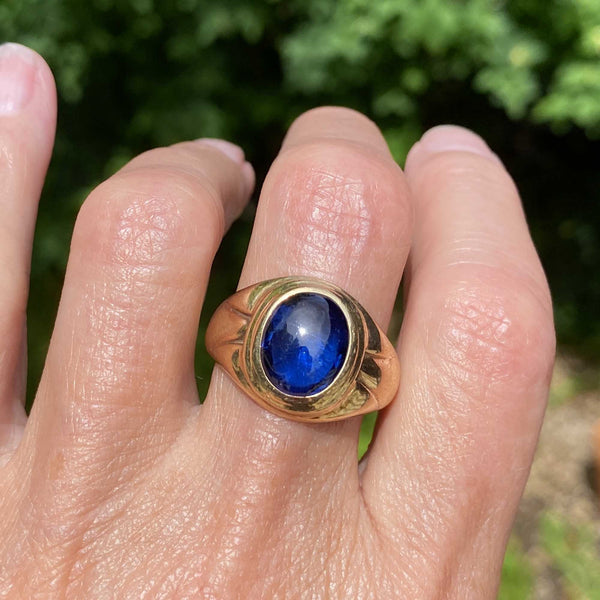 Vintage Gold Signet Blue Spinel Cabochon Ring - Boylerpf