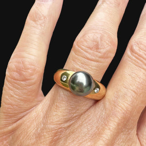 French 18K Gold Diamond Accent Tahitian Black Pearl Ring - Boylerpf