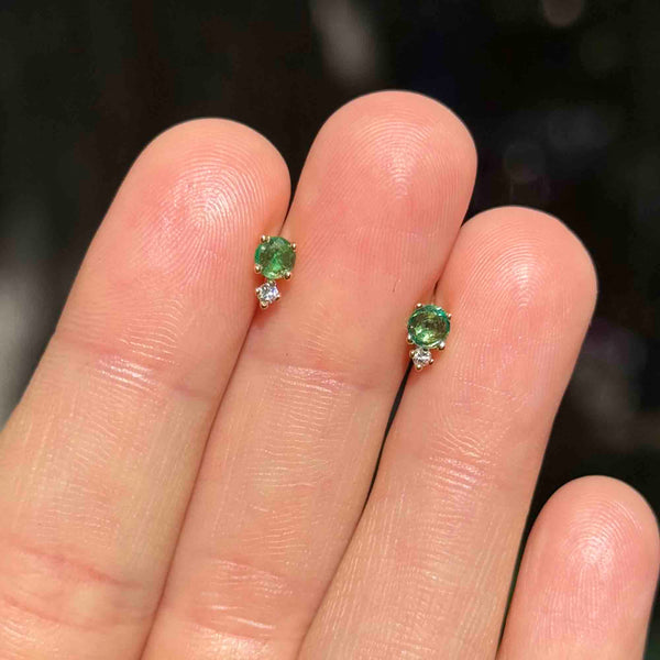 Vintage 14K Gold Diamond Emerald Stud Post Earrings - Boylerpf