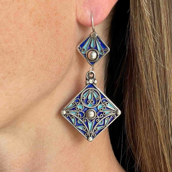 Vintage Geometric Silver Blue Enamel Chandelier Earrings - Boylerpf