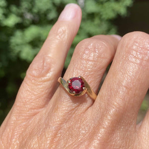 Vintage 10K Gold Bypass Ruby Solitaire Ring - Boylerpf