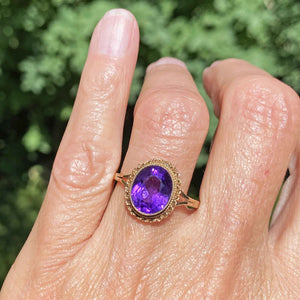 Fine Vintage 2.5 CTW Natural Amethyst Ring in Gold - Boylerpf