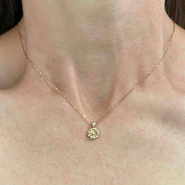 14K Gold Diamond Solitaire Buttercup Pendant Necklace - Boylerpf