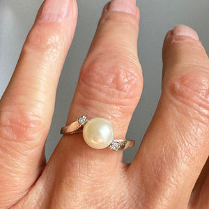 Vintage 14K White Gold Diamond Accent Pearl Ring - Boylerpf