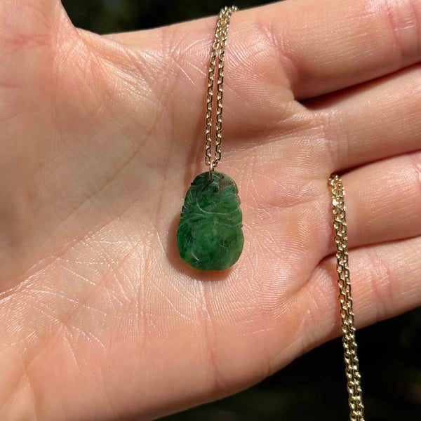 Vintage Carved Jade Fruit Pendant Necklace in 14K Gold - Boylerpf