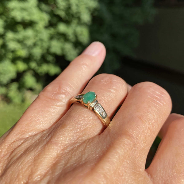 Vintage Diamond Accent Natural Emerald Ring - Boylerpf