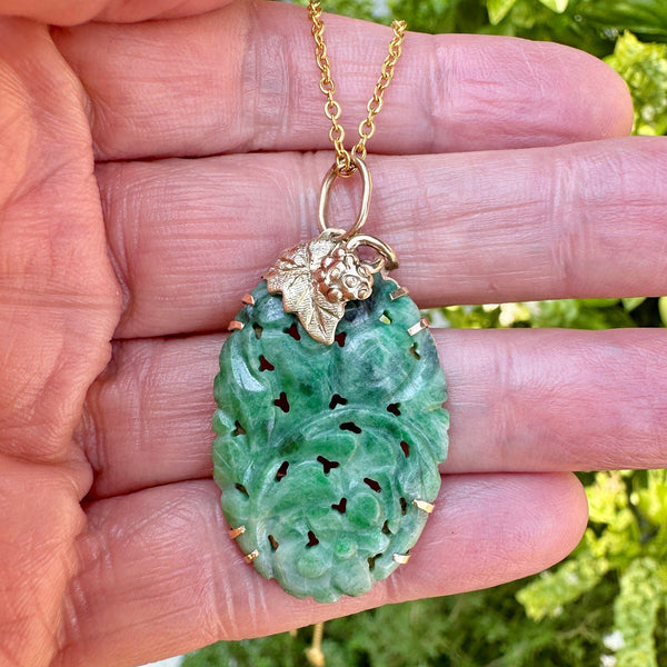 Vintage Gold Grape Leaf Carved & Pierced Jadeite Pendant - Boylerpf