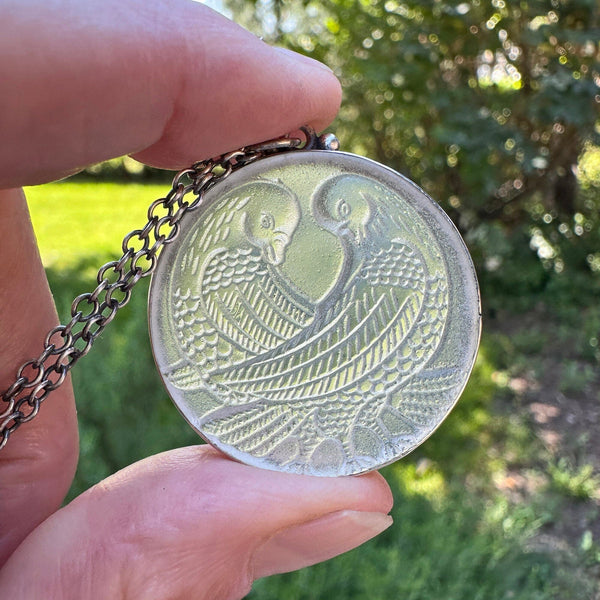 Lalique Style Frosted Crystal Lovebird Pendant Necklace – Boylerpf